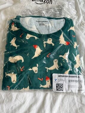 Amazon Essentials Green Crewneck Top with Cream Seal Motif